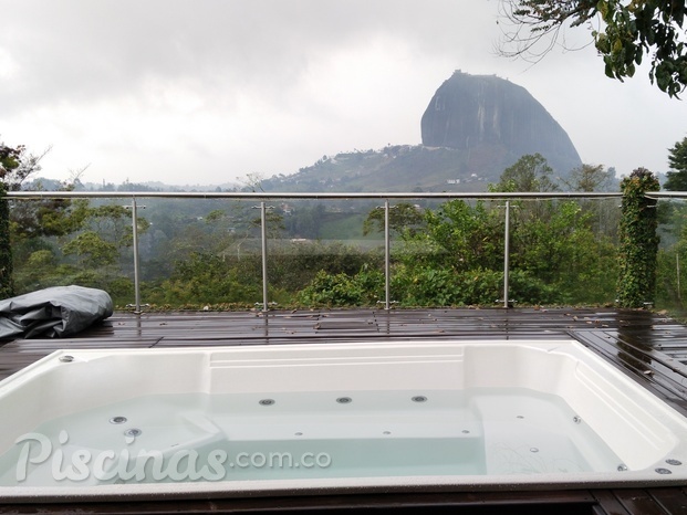 Jacuzzi para 10 personas 