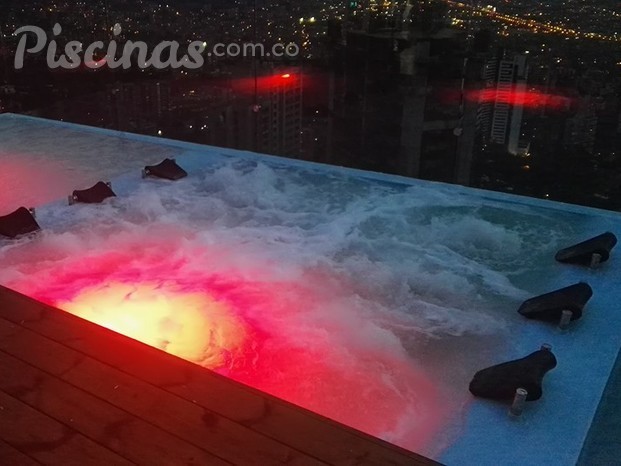 Jacuzzi privado.