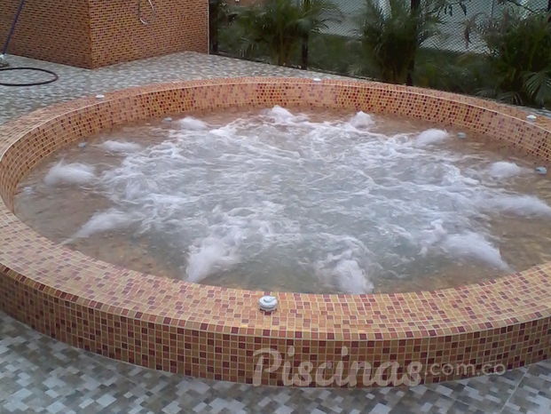 Jacuzzi