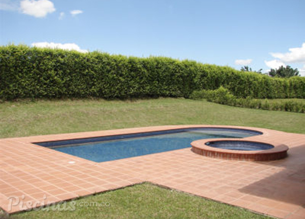 Piscinas y Jacuzzis