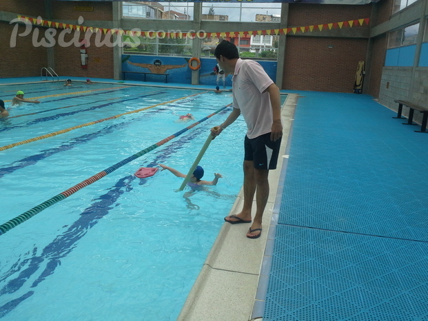 Administración y operación de piscinas.